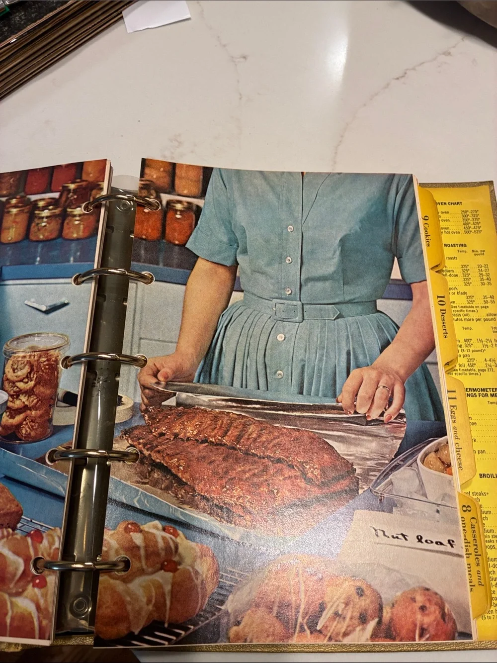 Vintage Souvenir Edition of Better Homes and Gardens 1965 New Cook Book